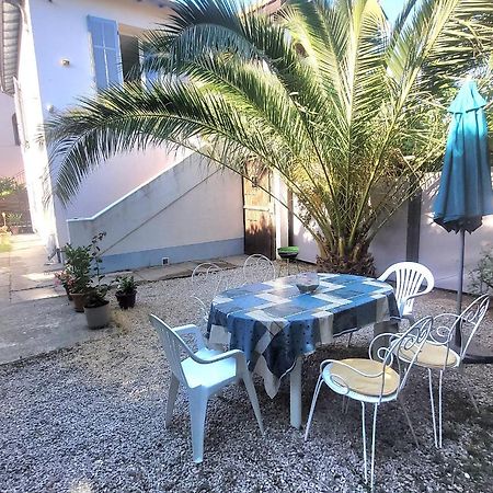 Villa La Desiree - Haut De Villa, 68M2, 8 Personnes Max, Climatise, 4 Etoiles, 120M2 De Jardin Et Parking, Wifi, Vu Mer Antibes Ngoại thất bức ảnh