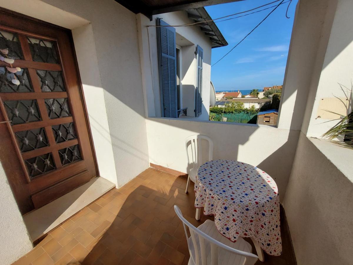 Villa La Desiree - Haut De Villa, 68M2, 8 Personnes Max, Climatise, 4 Etoiles, 120M2 De Jardin Et Parking, Wifi, Vu Mer Antibes Ngoại thất bức ảnh